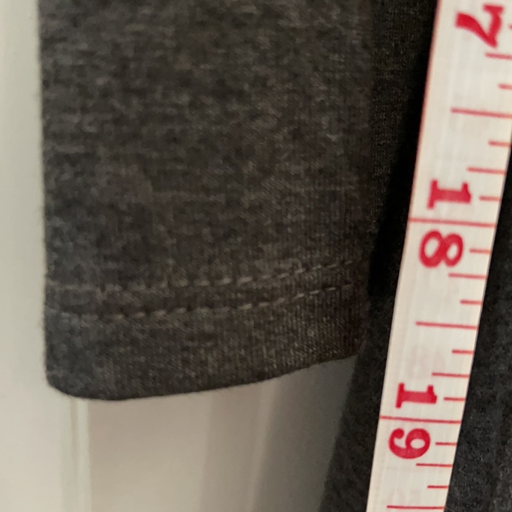 Shop Basic Top, small, gray - Picture 5 of 9